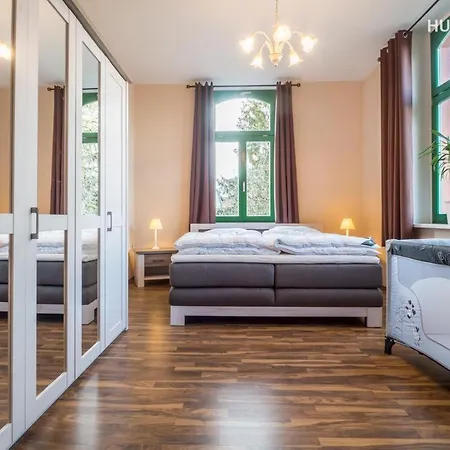 Apartment Ferienwohnung An Der Lindenallee